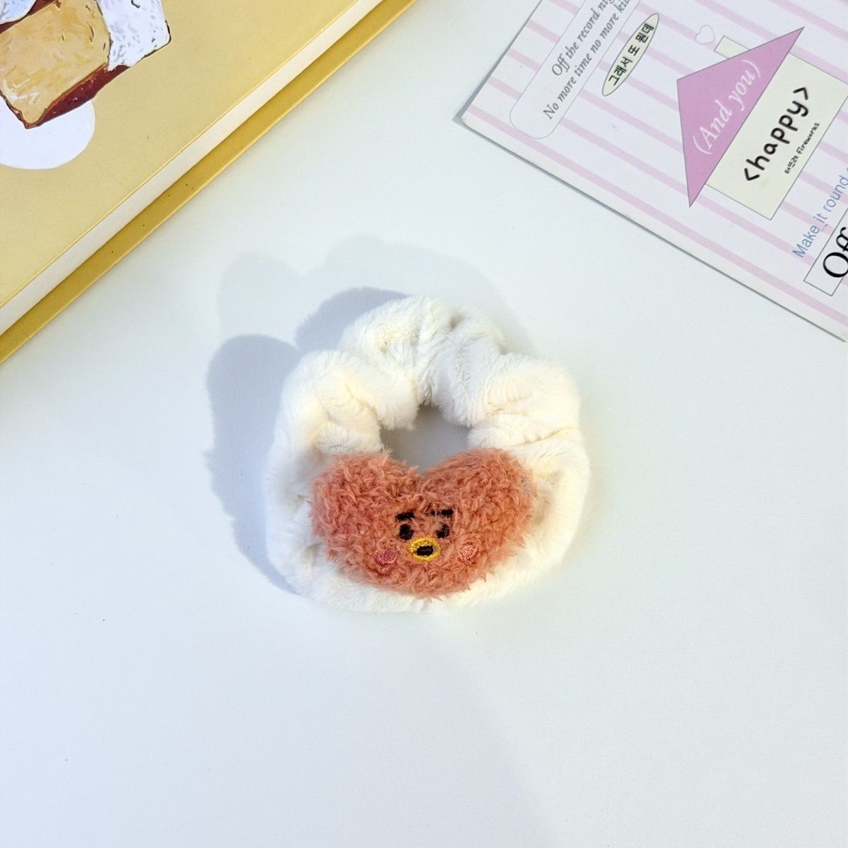 BT21 만화 귀여운 봉제인형 머리끈 카와이 헤어밴드  - Anime Merchandise Wholesale 리뷰 및 가격